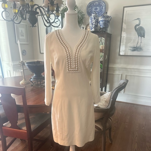 Lilly Pulitzer Dresses & Skirts - Beautiful Lilly Pulitzer cream Bennett Shift Dress